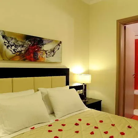 Mamfredas Luxury Planos (Zakynthos)