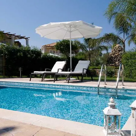Villa Mamfredas Luxury *